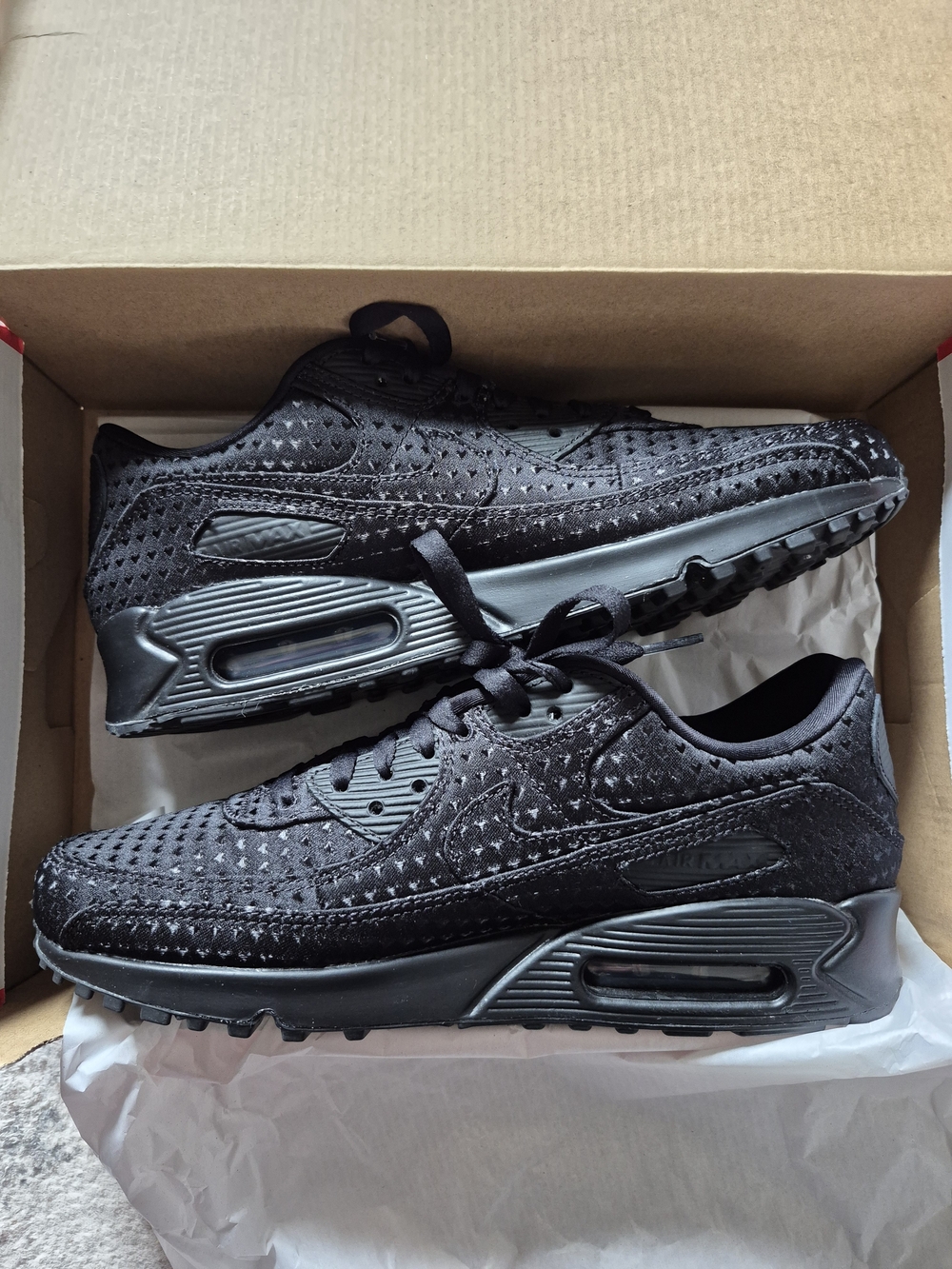 Nike Men's Black Air Max 90 Premium "Valentines Day" Sneakers